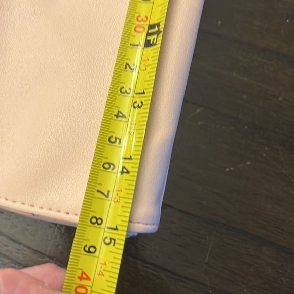 NWT Juicy Couture Light Pink Faux Leather Tote Bag - Picture 6 of 8